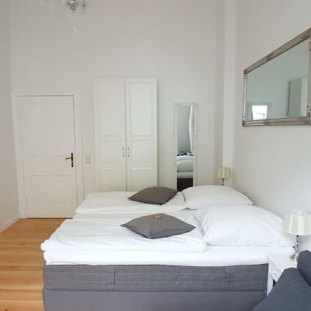 Lang Re By Rockchair Apartments L Superhost Status L 2 Bedrooms Boxspringbeds In City Center - Cozy Family & Business Flair Welcomes You! Berlin Exteriör bild