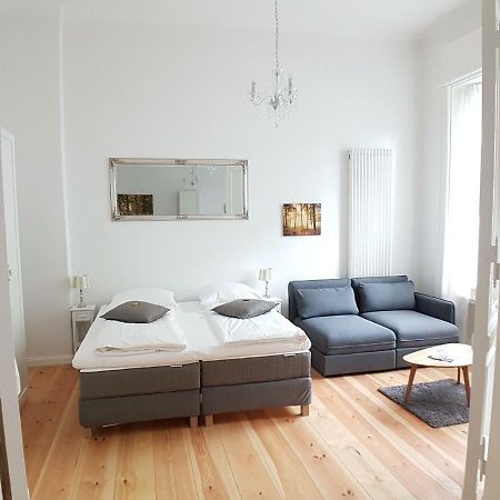 Lang Re By Rockchair Apartments L Superhost Status L 2 Bedrooms Boxspringbeds In City Center - Cozy Family & Business Flair Welcomes You! Berlin Exteriör bild