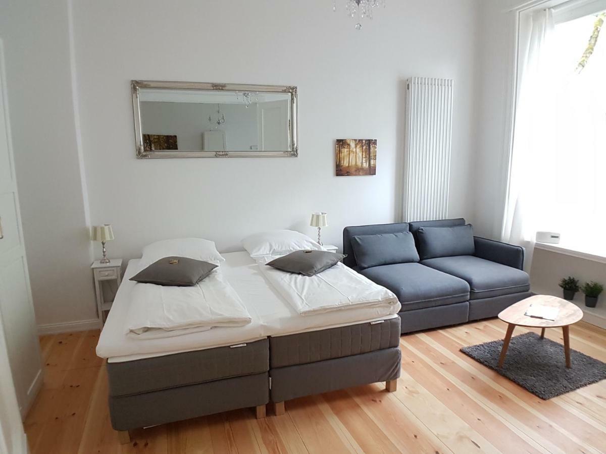 Lang Re By Rockchair Apartments L Superhost Status L 2 Bedrooms Boxspringbeds In City Center - Cozy Family & Business Flair Welcomes You! Berlin Exteriör bild